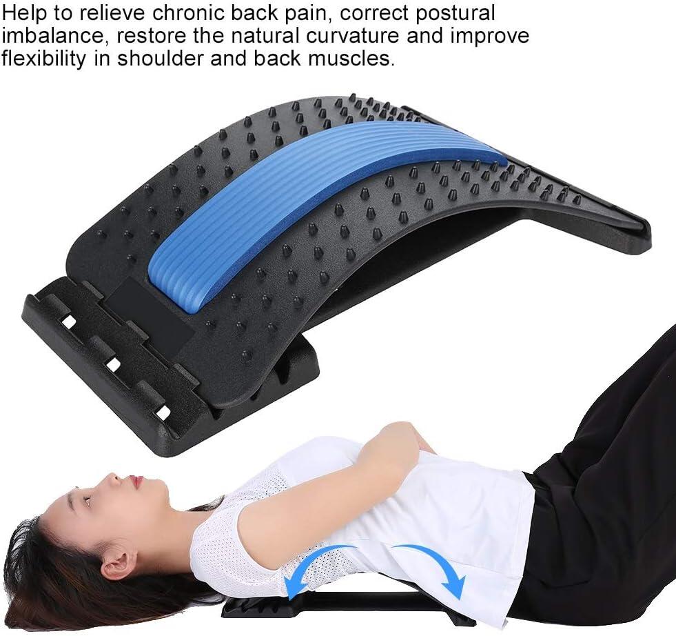 Masajeador de espalda lumbar de innovagizmo.com mostrando sus rodillos y diseño ergonómico para aliviar tensiones.