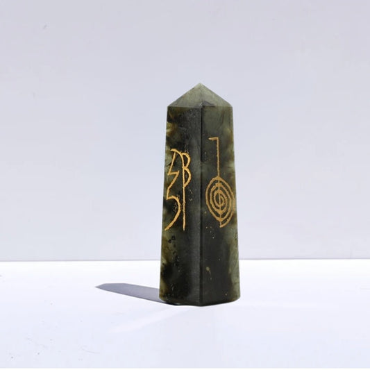 Obelisco de Labradorita - Símbolos Reiki - Sensaido