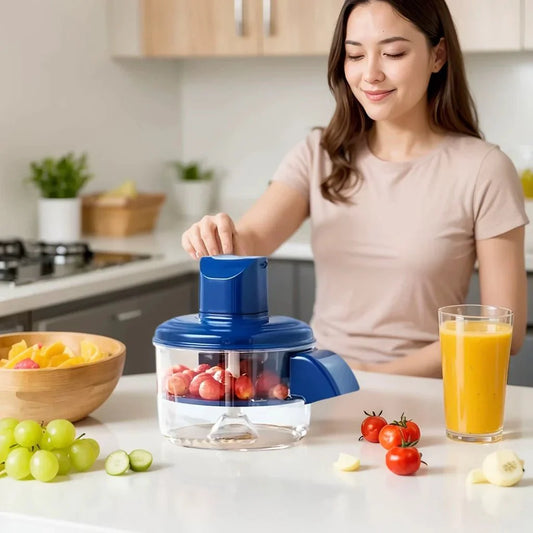 Peladora automática de frutas de innovagizmo.com, rápida y precisa, mostrando frutas peladas y la máquina en uso.
