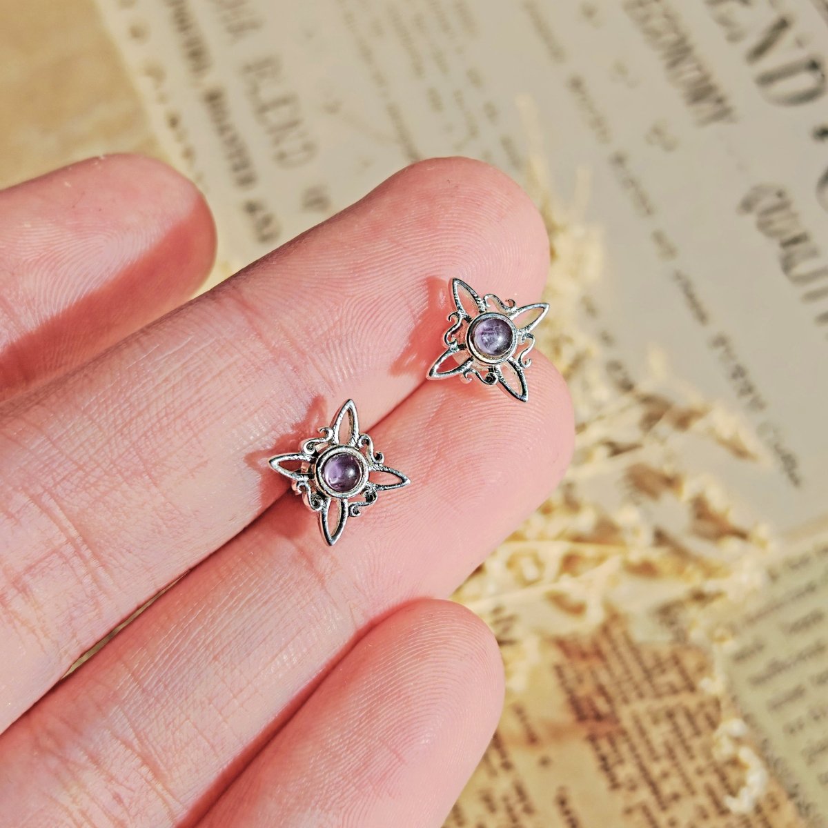 Pendientes Nudo de Bruja con Amatista en Plata de Ley 925