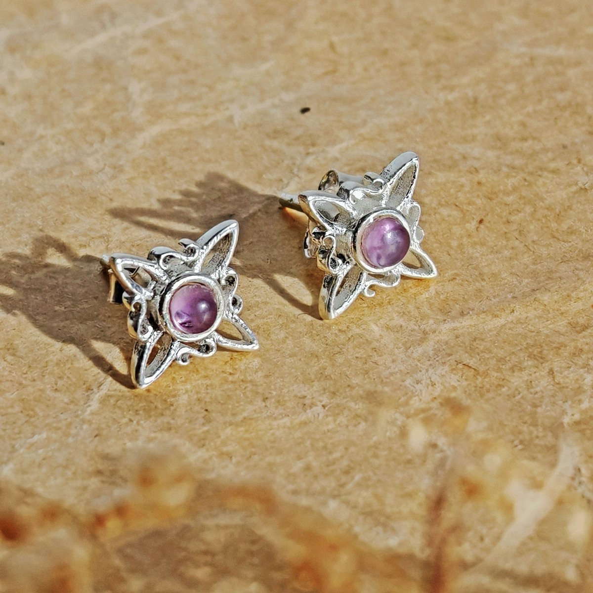 Pendientes Nudo de Bruja con Amatista en Plata de Ley 925