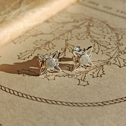 Pendientes Nudo de Bruja con Piedra de Luna en Plata de Ley 925