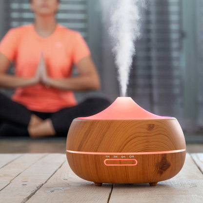 Difusor de aromas Humidificador InnovaGoods con efecto madera y luces LED multicolores para ambientes relajantes.