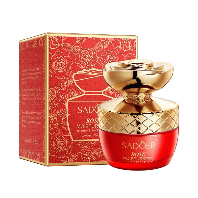 Crema facial de rosa SADOER en frasco de 50g, crema hidratante que ofrece brillo natural y hidratación profunda para la piel.