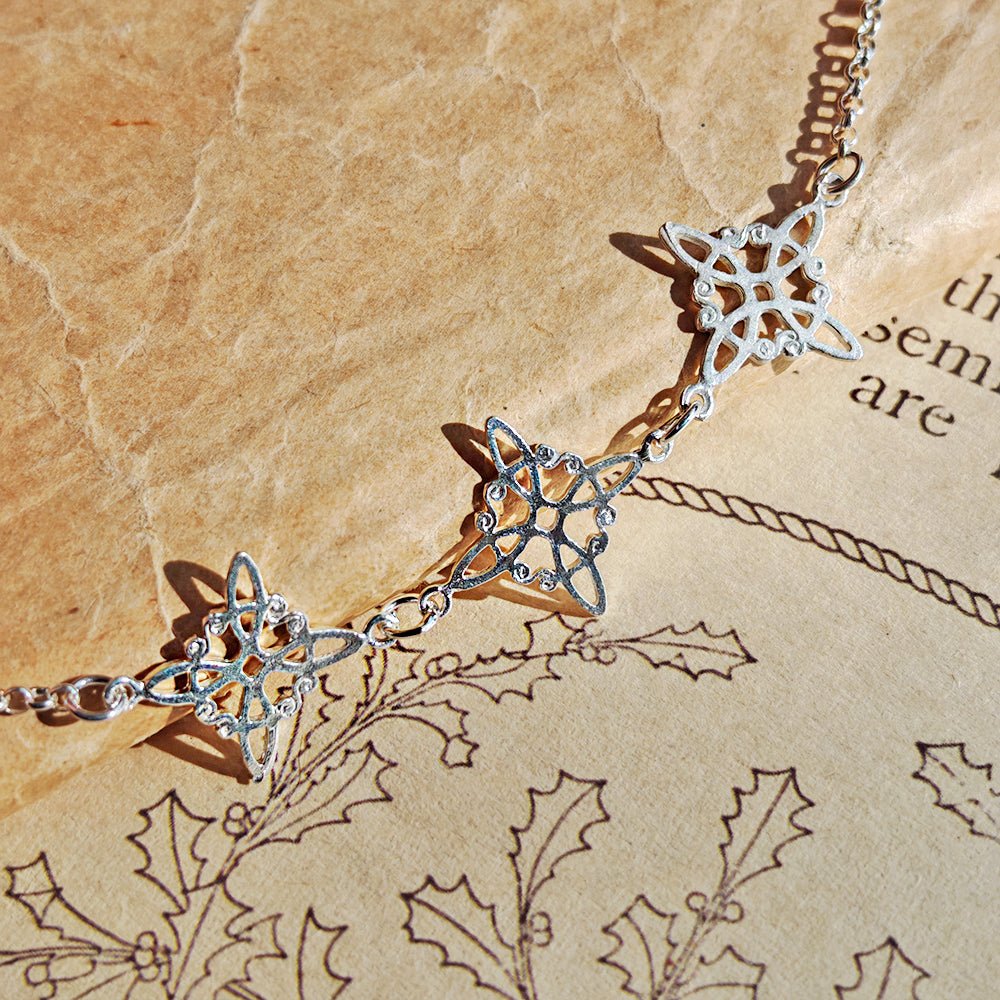 Pulsera triple nudo de bruja en plata de ley 925, joya de moda con diseño único y elegante