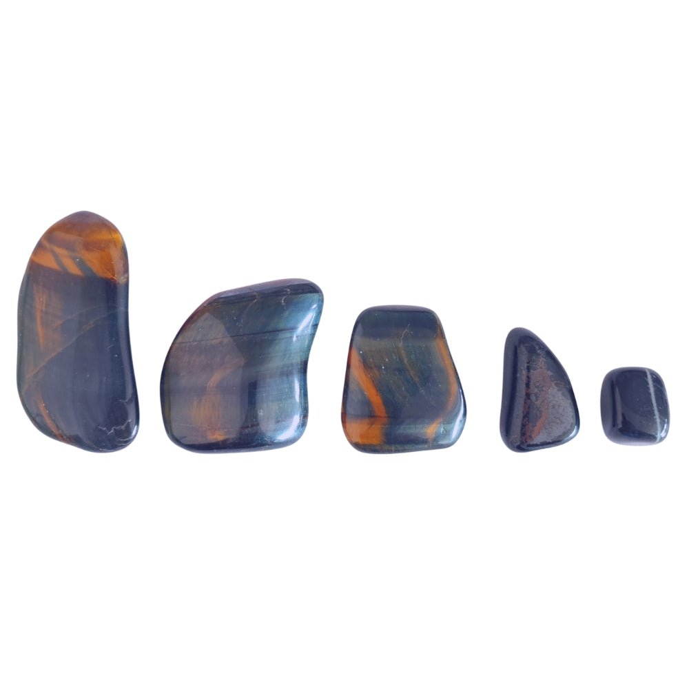Rodado de Ojo de Halcón de la marca Mystical Tienda, piedra de forma redonda con brillo y patrones únicos.