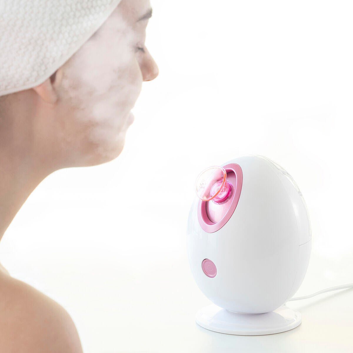Sauna facial eléctrica Moispa de Innovagoods, dispositivo de vapor para cuidado facial con diseño compacto y funcional.
