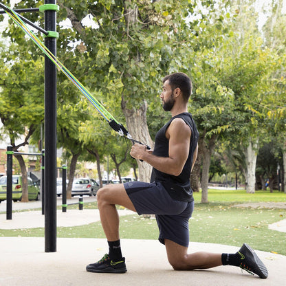 Set de 5 bandas de resistencia Innovagizmo con accesorios y guía de ejercicios para entrenamiento en casa.
