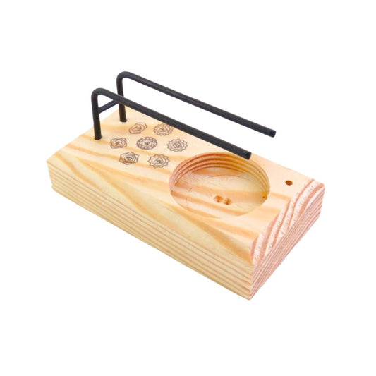 Incensario soporte para quemador de Palo Santo y sahumerio, con diseño elegante y resistente, ideal para rituales y aromaterapia.